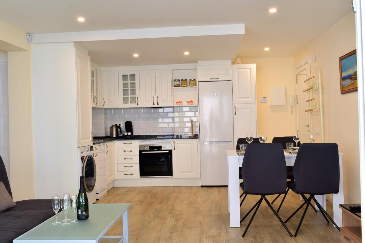 Apartment In Salou Next To The Beach For Families,Wifi Bagian luar foto